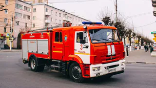 В Рязанском приборном заводе во время пожара эвакуировали 40 человек