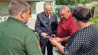 В Спасском районе семье погибшего военнослужащего отдали орден Мужества