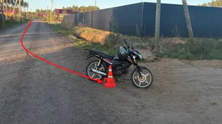 В Коми 13-летний мальчик на мопеде перевернулся на дороге