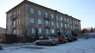 В Магнитогорске продают здание гостиничного комплекса с сауной и баром в самом сердце города