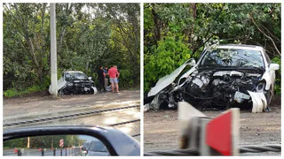 ДТП на Северной окружной: Мерседес врезался в столб электроосвещения
