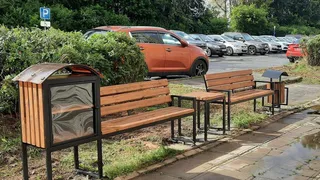 В микрорайоне Альгешево появилась аллея литераторов, где горожане обмениваются книгами