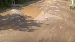 Жители Александровского района долго не могли дождаться ремонта на Почтовой улице