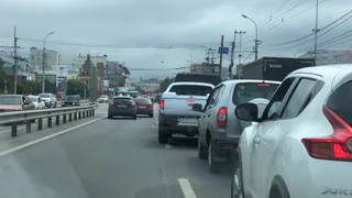 На Московском шоссе образовалась пробка из-за ДТП около «Барса»