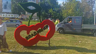 Владимир украсили супервишни