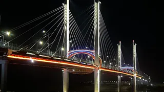 Художественная подсветка моста через Оку удостоена награды на премии «Золотой Трезини»