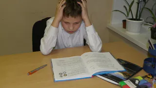 При сезонных заболеваниях: в Министерстве просвещения предлагают не отказываться от “дистанционки”