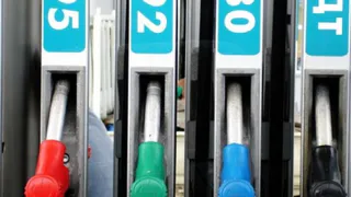 Цена на Бензин в Брянске может подняться до 100 рублей