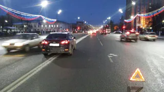 На площади Ленина пенсионерка попала под колеса автомобиля
