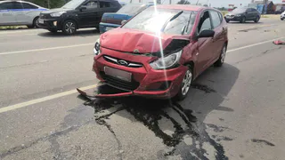 Не уступил дорогу: в Рязани “Лада” наехала на “Хендай”