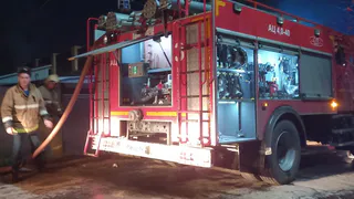 Ночной пожар в пятиэтажке: квартира загорелась на улице Великанова