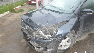 На Вокзальной столкнулись «Форд», «Фольксваген» и«Дэу» - пострадала женщина