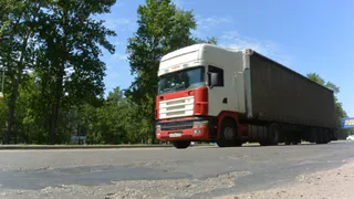 Что не так с опросом о ремонте дорог? Рязанцы заметили, как их голоса "утекли" за варианты, которые они не выбирали