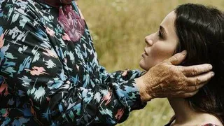 Специалисты рассказали, почему с некоторыми пожилыми людьми не хотят разговаривать родственники