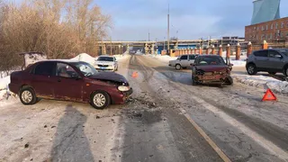 На Южном промузле в Рязани из-за ДТП госпитализировали водителя Chevrolet и двух детей