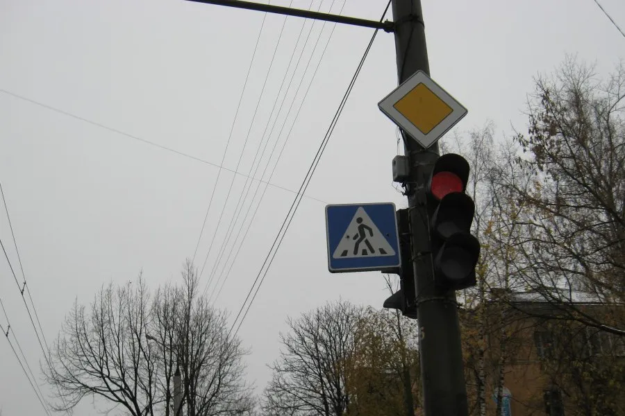 Водитель сбил 4-летнюю девочку на пешеходном переходе