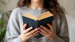 Какие личные вещи нельзя отдавать другим – навлечёте на себя большую беду