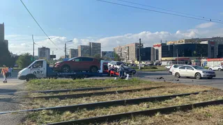 Очередное ДТП произошло на оживленном перекрестке Магнитогорска: подробности аварии