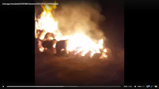 Под Рязанью произошёл пожар: загорелись тюки сена