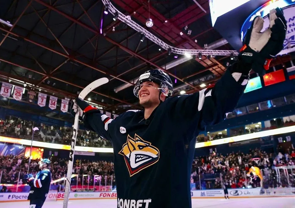 «Металлург» с трудом вырвал победу у «Лады» в серии буллитов