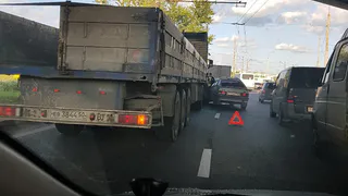 ДТП в Рязани: "Жигули" столкнулись с большегрузом