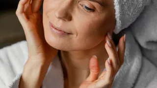 Эти методы творят чудеса с кожей лица у женщин старше 45 лет