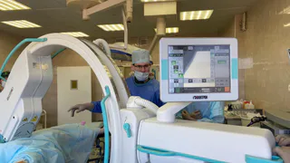 В Коми впервые провели сложную ортопедическую операцию подростку по новой методике