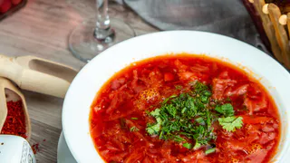 Три неожиданных ингредиента в борщ: с их помощью блюдо получится в 5 раз вкуснее