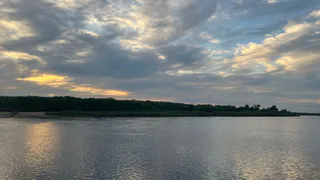 В Чувашии мужчина утонул на озере, где не было спасателей