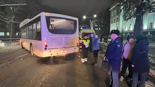 В Чебоксарах восьмилетний мальчик попал под колеса автобуса № 41