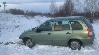 В Милославском районе с трассы в кювет вылетела «Лада», пострадал человек