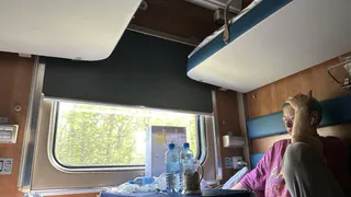 Будете ехать в гордом одиночестве: хитрость опытных пассажиров РЖД - как избавиться от соседа хоть в купе, хоть в плацкарте