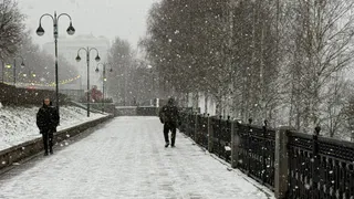 Эти современные русские фамилии имеют неприличное значение - проверьте, может ваша тоже в списке