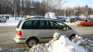 В феврале сотрудники Минтранса выявили 18 таксистов, работающих без разрешения
