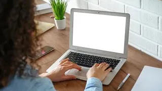 Microsoft закрывает свои "окна" в России