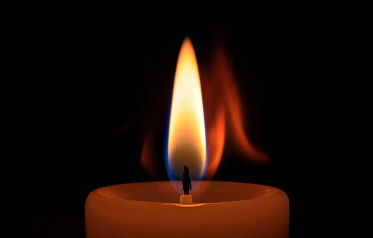 В Нижнекамске почтили память ушедших артистов