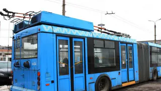 МАЗ оборвал контактную сеть: троллейбус №1 движется по измененному маршруту