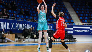 Баскетболистки "Металлурга" уверенно победили "Юность", продлив победную серию