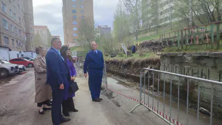 В Коми организована проверка из-за обрушения ограждения возле дома