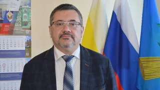 Александра Татарникова переизбрали на 5 лет главой администрации Старожиловского района