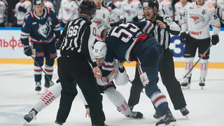 1:3 в серии 1/8 финала Кубка Гагарина: «Нефтехимик» потерпел поражение во второй домашней игре