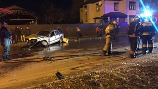 В Брянске в автоаварии погибли парень и девушка