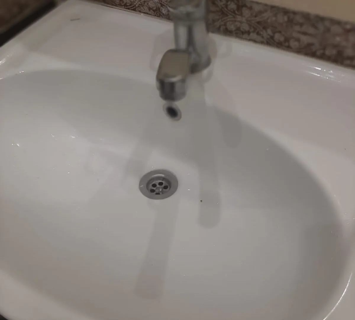 Безопасно ли пить воду из-под крана?