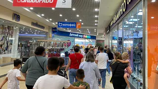 В центре Рязани из торгового центра эвакуировали посетителей