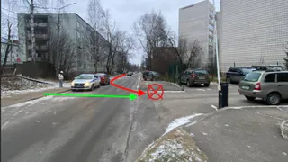 Две несовершеннолетние девушки пострадали под колесами машин в городах Коми