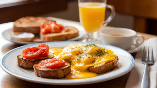 Ученые назвали самый полезный завтрак для россиян: не каша, не омлет и намного полезнее тостов