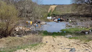 Разлив Оки в Рязани затопил незаконную свалку вдоль Северной окружной
