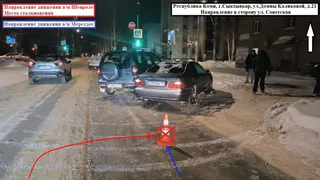 В Коми невнимательный водитель спровоцировал аварию двух иномарок