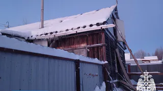 В Усинске пожарные оперативно потушили возгорание в дачном доме