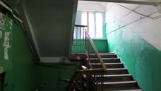 Неизвестный нетрезвый магнитогорец тревожил жителей дома по улице Карла Маркса  посреди ночи